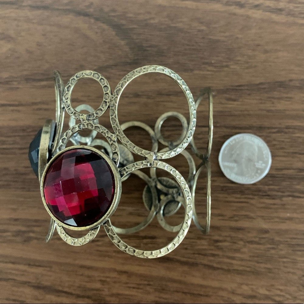 Cuff bracelet - Picture 8 of 8